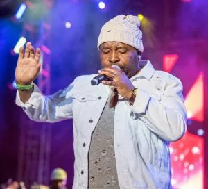 Soulstar - Falling for You (feat. Mampintsha) 2017