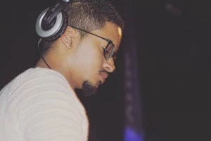 DJ Milo feat. Rozar - Imincili. download afro house music, sa afro house 2018