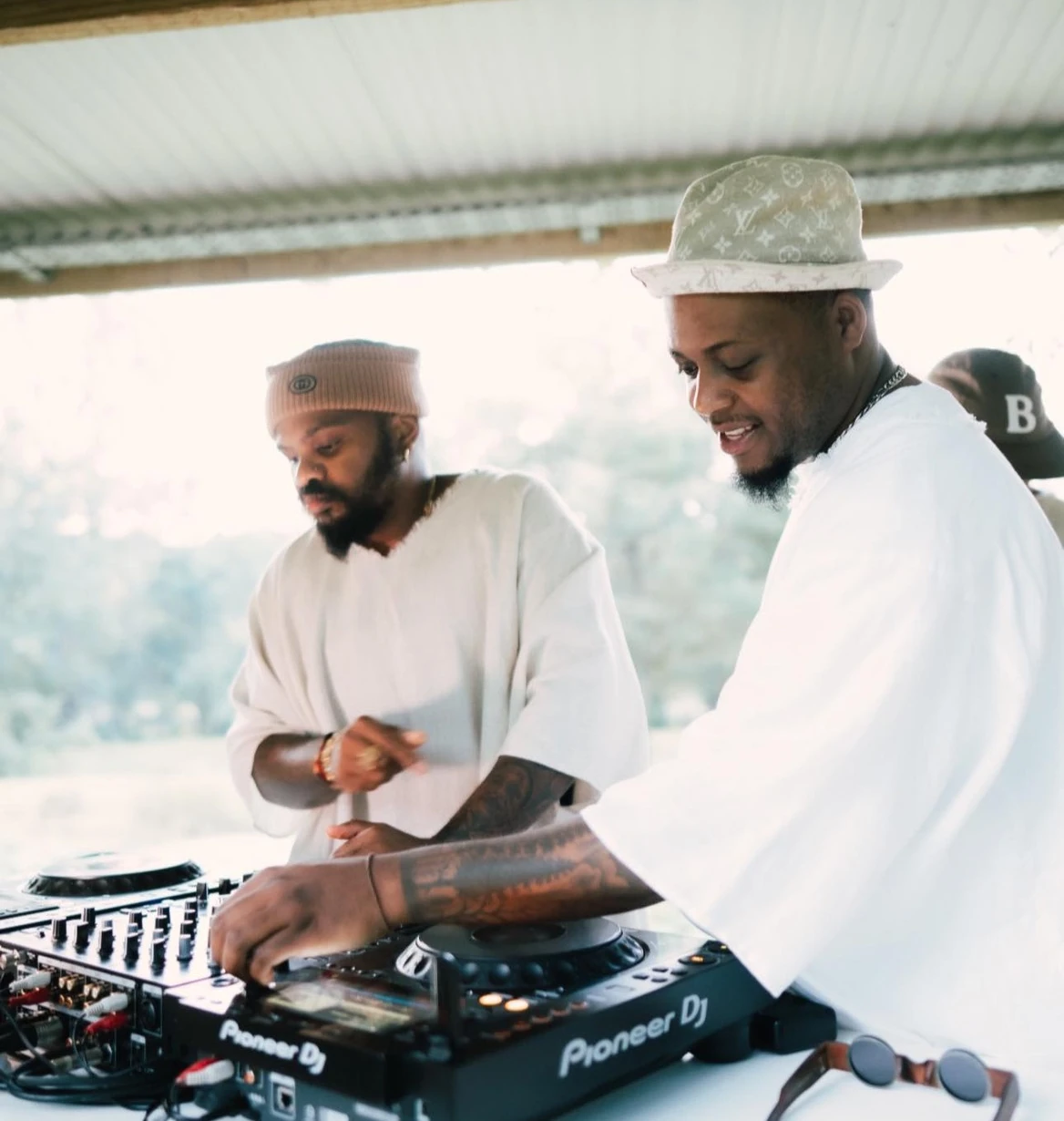 Kelvin Momo - Balcony Mix Africa Major League Djz B2B at Natura Co Lab, ZA (Private School Mix) 