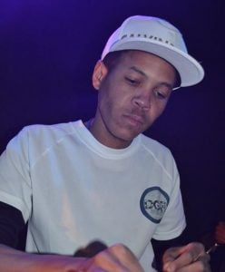 Calvin Fallo - Uthando (feat. ShuffleMuzik & Fire) 2017