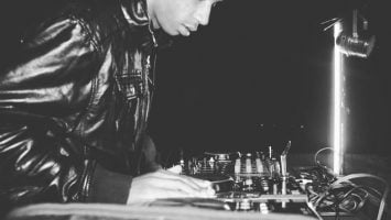 Dj Thakzin & Nascent - One Time