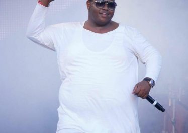 Dladla Mshunqisi Shows Off His Brand New Mercedes Benz