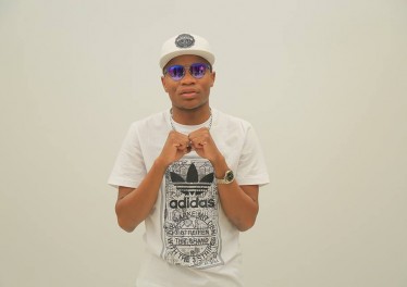 Master KG - Ngifuna (feat. Bongo Beats & Soul Kulture)