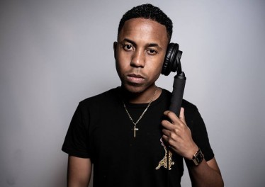 Felo Le Tee - Izibusiso
