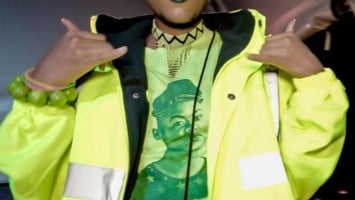 Nuz Queen - Wenufunani (feat. Biggie)