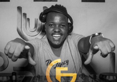 GqomFridays Mix Vol.88 (Mixed By Xola TSM)