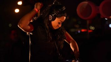 DJ ZINHLE - Afro House Set In The Lab Johannesburg