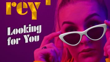 Holly Rey - Looking For You