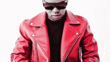 Dlala Thukzin - Uswazi (feat. Goldmax & Funky QLA) Dlala Thukzin - Uswazi (feat. Goldmax & Funky QLA)