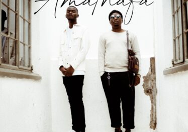 SayFar & Mnqobi Yazo - Amathafa