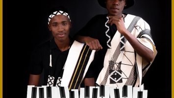 Entity MusiQ & Lil Mo - Thetha (feat. Phelokazi)