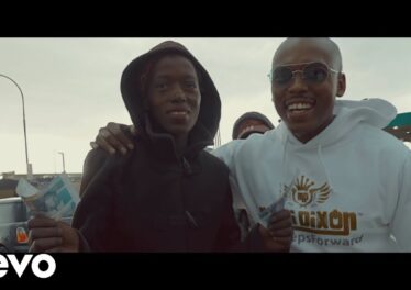 Mobi Dixon - Abantu ft. Samthing Soweto &bull; Download MP3