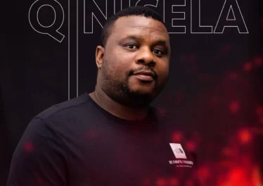 Deepconsoul - Qinisela (feat. Syaa Kaay & JustPhutii)