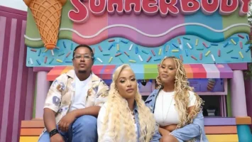 KayGee DaKing & Bizizi - Summer Body (feat. Bontle Smith)