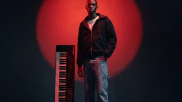 KaygeeRsa, Deejay 9ine & Blvckstone - Jazzino (feat. Jayy Scott & Dereal Bonile) KaygeeRsa, Deejay 9ine & Blvckstone - Jazzino (feat. Jayy Scott & Dereal Bonile)