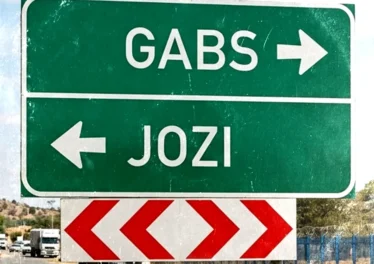Scrapie, DJ Lyric & De Mogul SA - Gabs to Jozi Scrapie, DJ Lyric & De Mogul SA - Gabs to Jozi