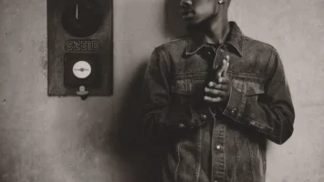 Royal Musiq, Mellow & Sleazy & Focalistic - Stimamollo (feat. Sia_TheBee) Royal Musiq, Mellow & Sleazy & Focalistic - Stimamollo (feat. Sia_TheBee)